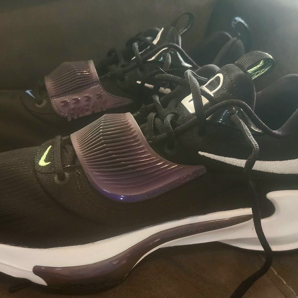 Nike ZOOM Freak III Men's Shoes Size 10.5